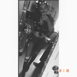 Meet your Posher, Tam